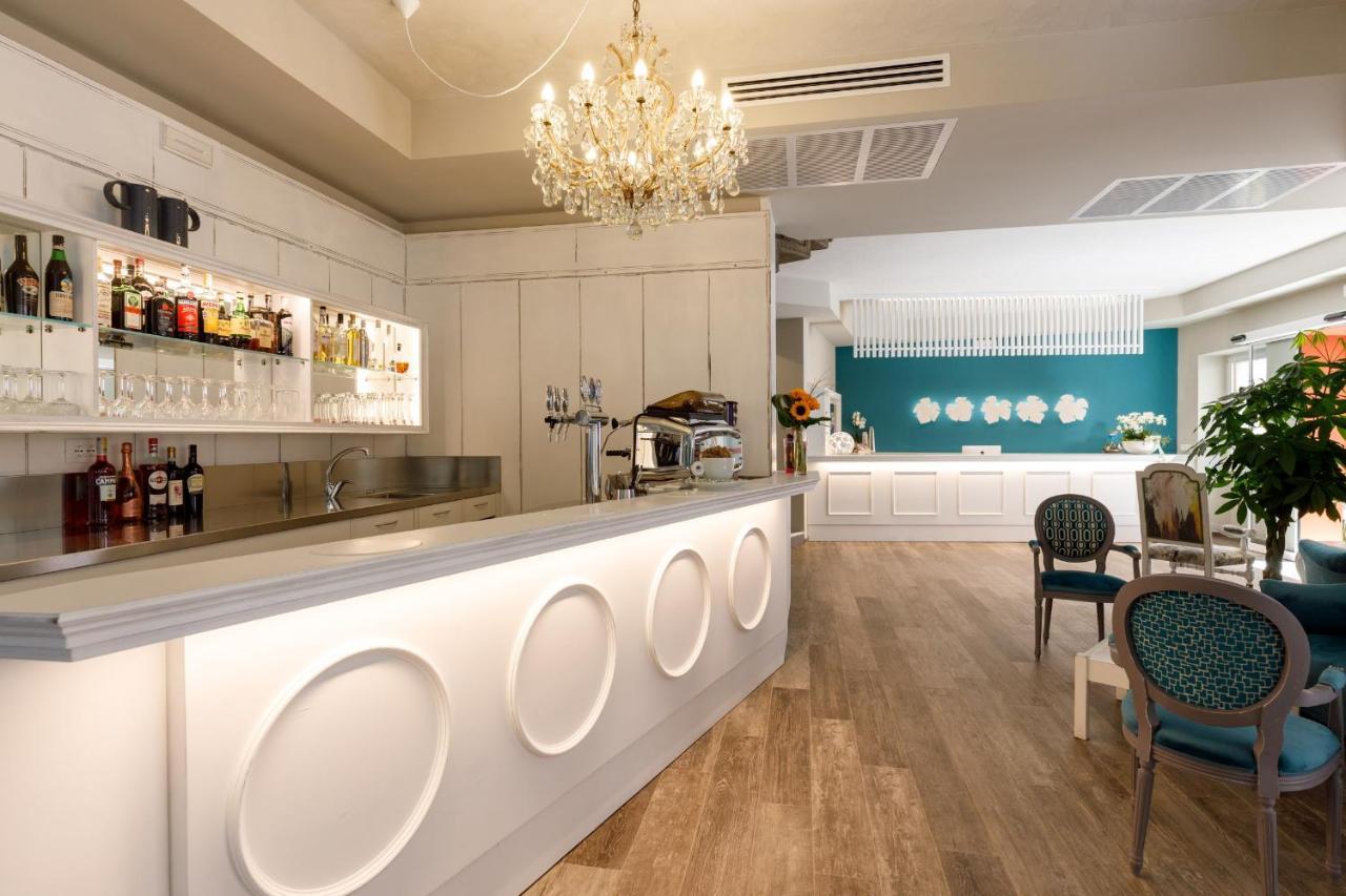 Hotel Speranza Bardolino Bagian luar foto