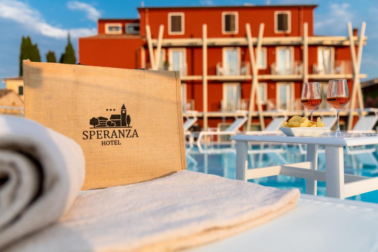 Hotel Speranza Bardolino Bagian luar foto