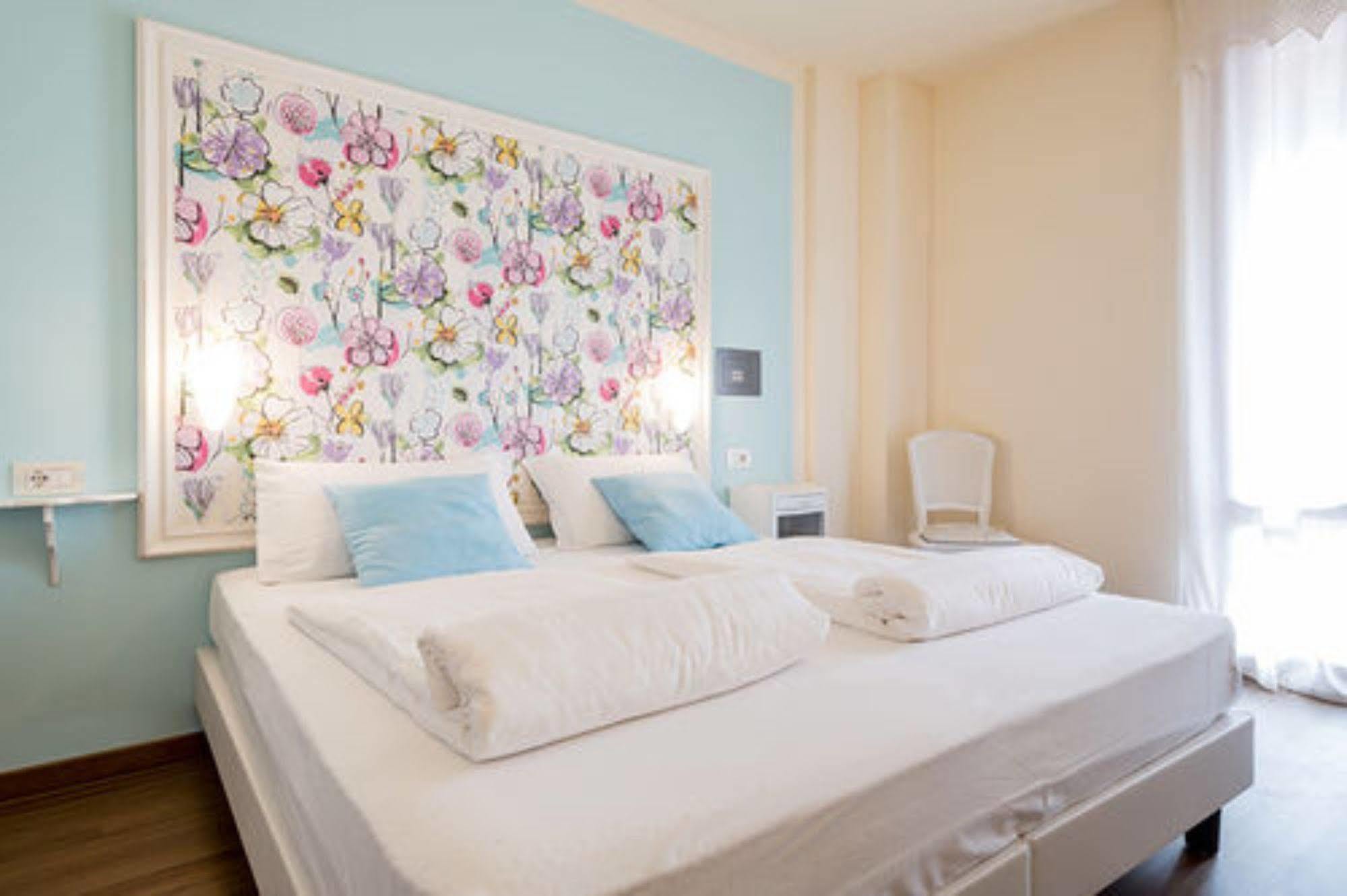 Hotel Speranza Bardolino Bagian luar foto